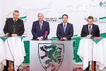 Klubobmann Karl Lackner, LH Hermann Schützenhöfer, LH-Stv. Michael Schickhofer und Klubobmann Hannes Schwarz (v. l.) beim Pressegespräch in der Grazer Burg.