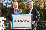 LH Hermann Schützenhöfer und LR Christopher Drexler freuen sich über den neuen steirischen Bäderkurort "Bad Loipersdorf".